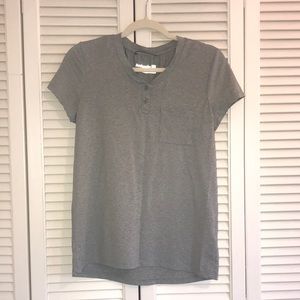 Womens Avalanche Size Medium. Excellent Condition.